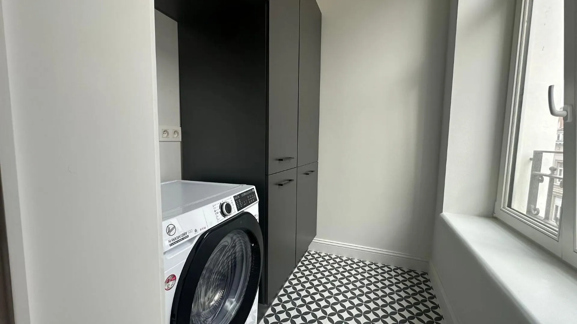 Self Check In Ixelles Apartment Retreat In The Heart Of 布鲁塞尔