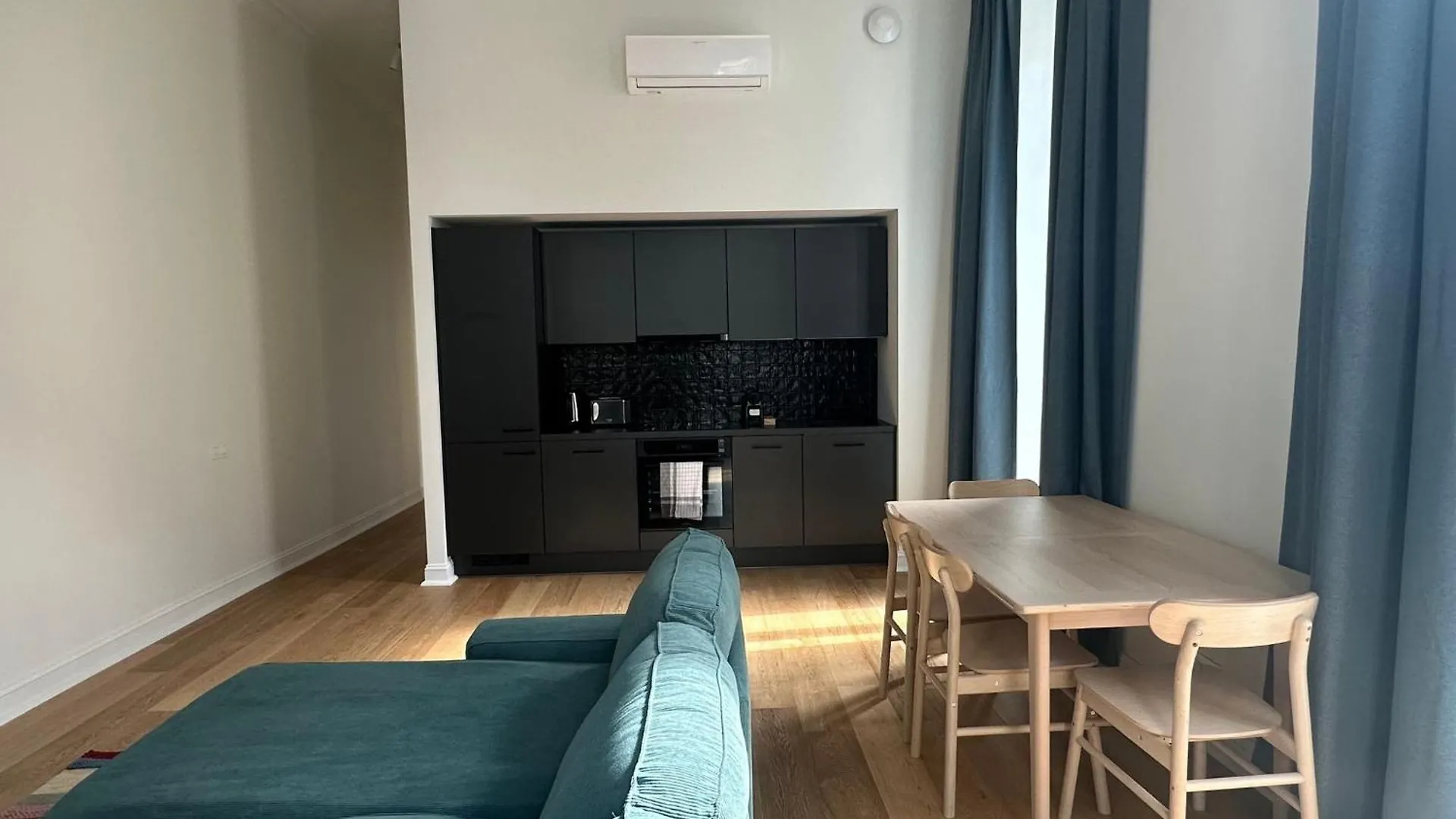 Self Check In Ixelles Apartment Retreat In The Heart Of 布鲁塞尔